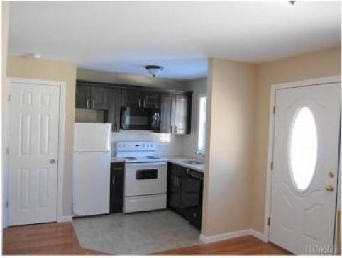 914 S Lake Blvd - Photo 3 of 6