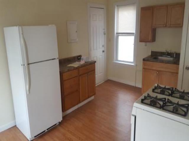 272 Kimball St - Photo 3 of 4
