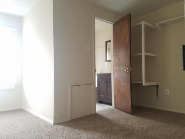 417 Carrolton Ave - Photo 2 of 6