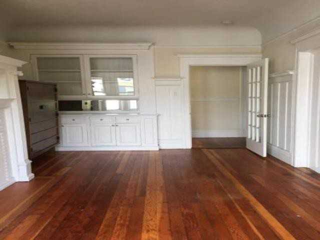 1885 Page St - Photo 2 of 6