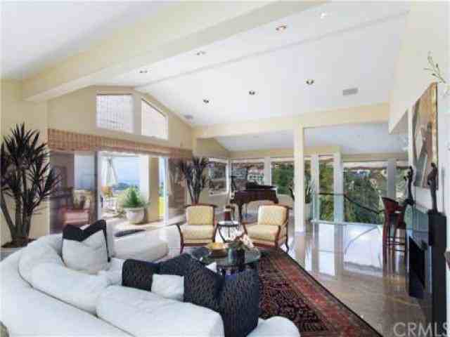 530 Emerald Bay - Photo 3 of 6