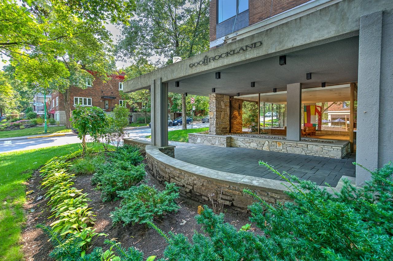 900 Avenue Rockland - Photo 3 of 3