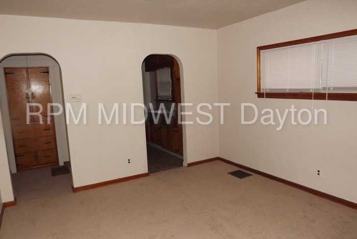 526 Bannock St - Photo 3 of 17