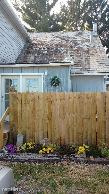 10087 Johnstown Rd - Photo 2 of 12
