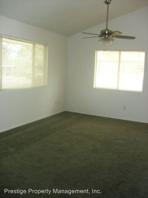 2525 N Cherry Ave - Photo 2 of 16