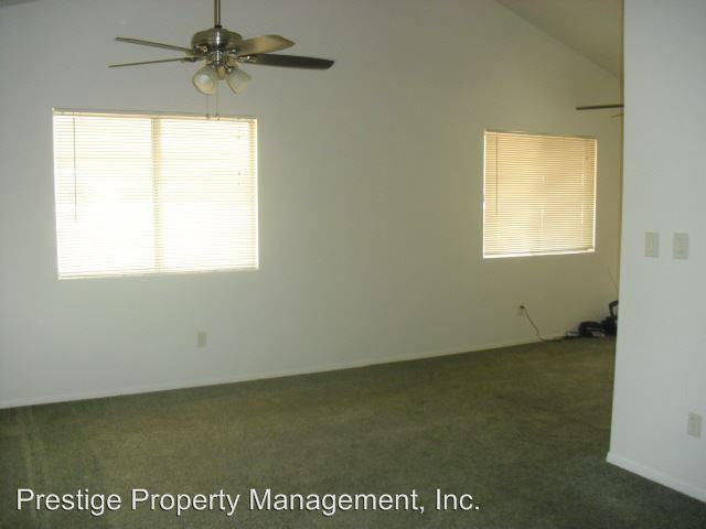 2525 N Cherry Ave - Photo 3 of 16