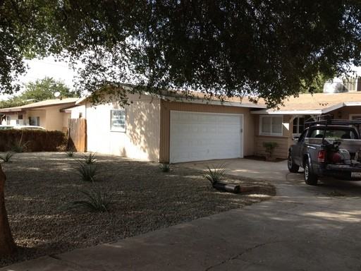 1230 Laurelwood Dr - Photo 2 of 7