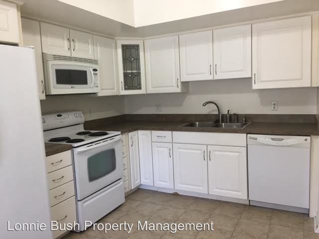 3746 Chimney Creek Dr - Photo 3 of 15