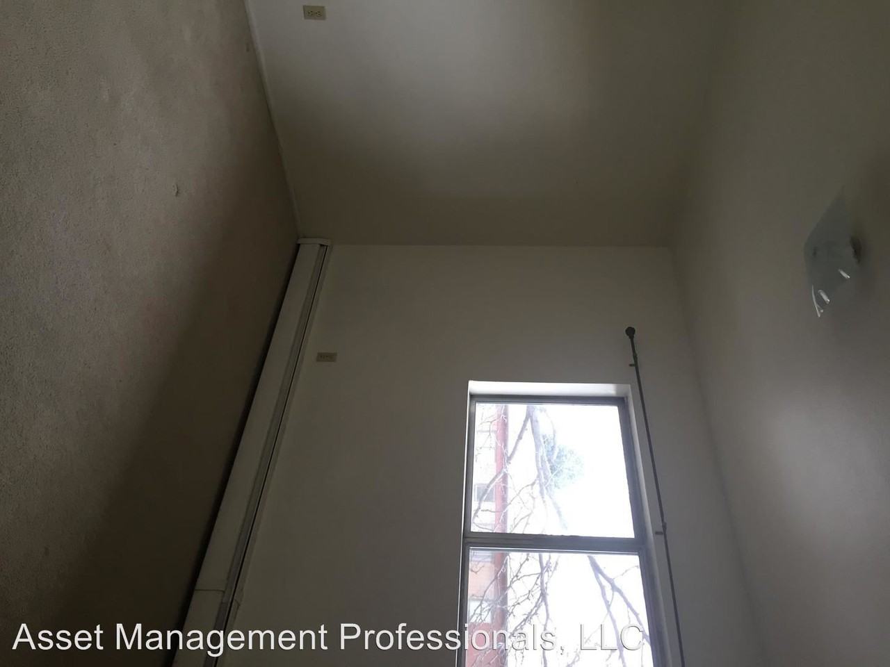 435 Lordwith Drive 01/06/2017 12:00 AM - Photo 2 of 11