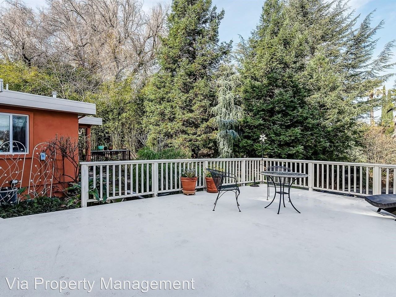 20 Overlook Ct - Photo 2 of 19