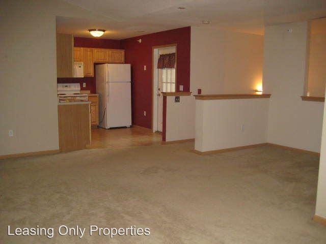 10160 66th Ave #F - Photo 3 of 8
