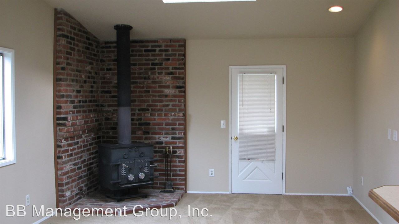 7395 SW Hermoso Way - Photo 2 of 12