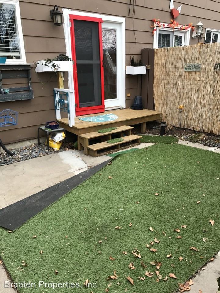 1550 27th Ave S - Photo 2 of 10