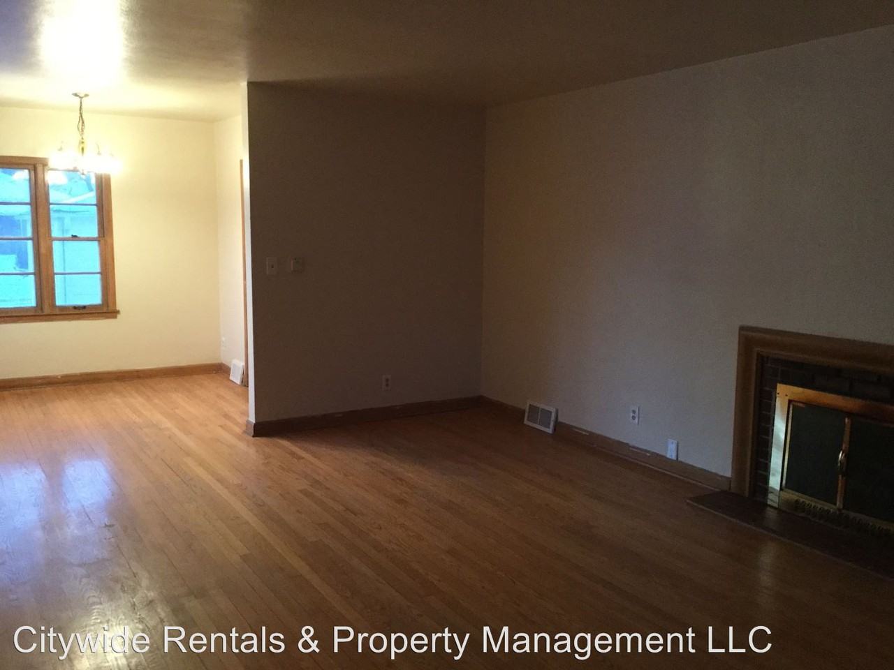 4603 N 66th St - Photo 3 of 9