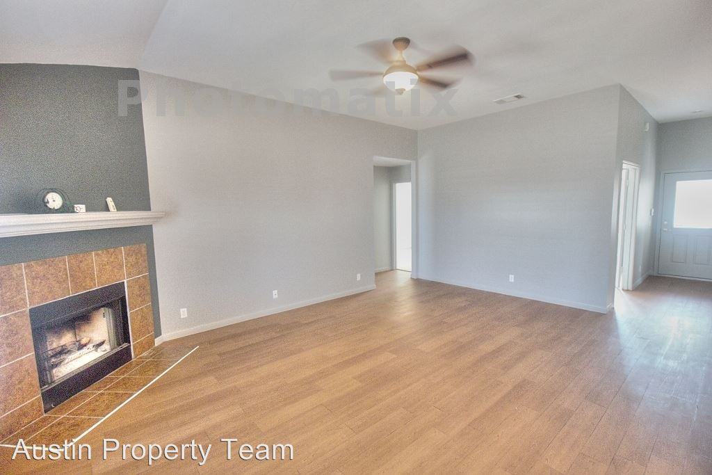 1561 Kenneys Way - Photo 3 of 7