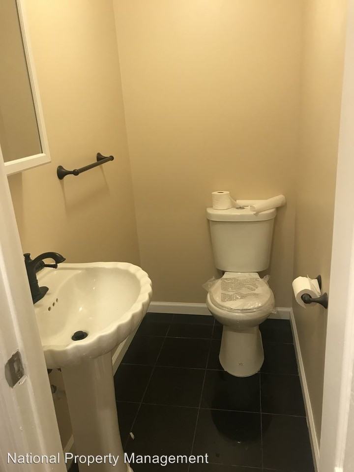 2540 Princeton Pike - Photo 2 of 12