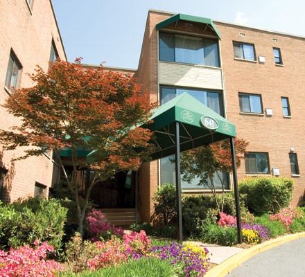 Courts of Madison - Photo 2 of 18