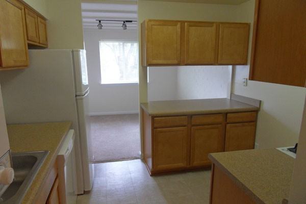 Fairfield Crossing - Photo 2 of 16