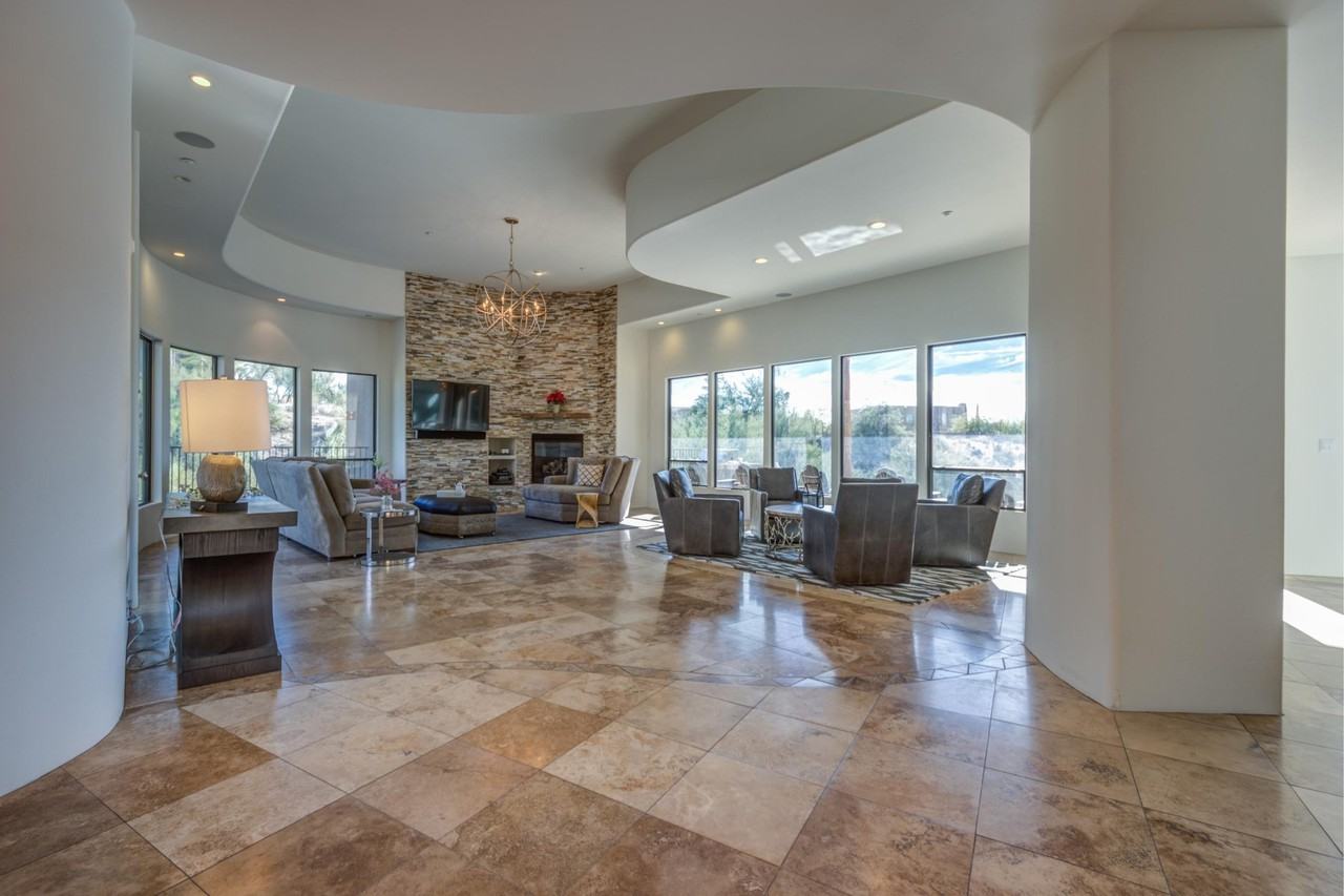 7571 E Valley View Trail - Photo 2 of 19