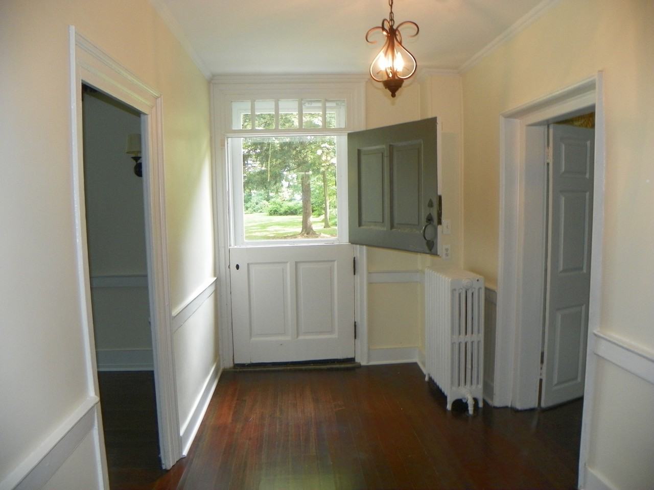 2 Princess Rd #C - Photo 3 of 27