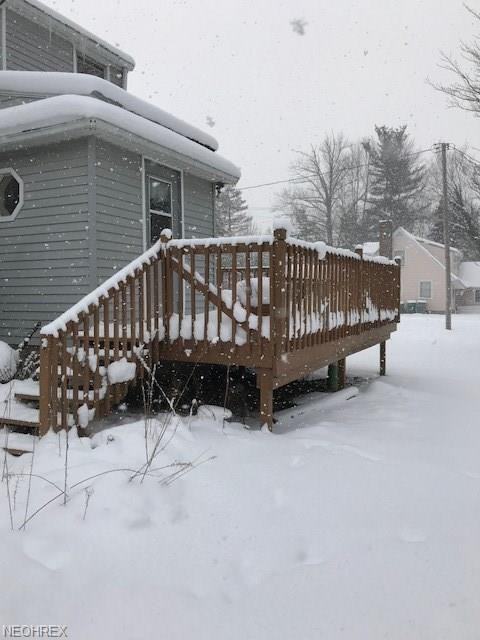 8581 Euclid Chardon Rd - Photo 3 of 12