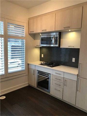 215 Manning Ave - Photo 3 of 10