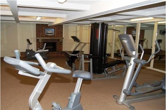 Tudor Heights Apartments - Photo 3 of 18