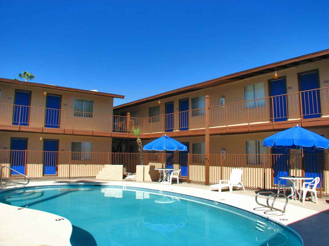 Northern Chateau - Photo 3 of 14