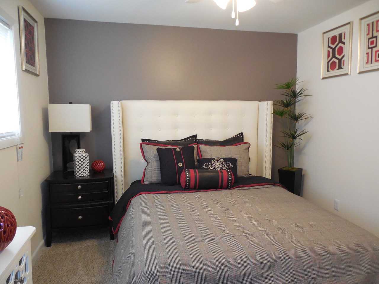 11 North at White Oak Apartments - Photo 3 of 15