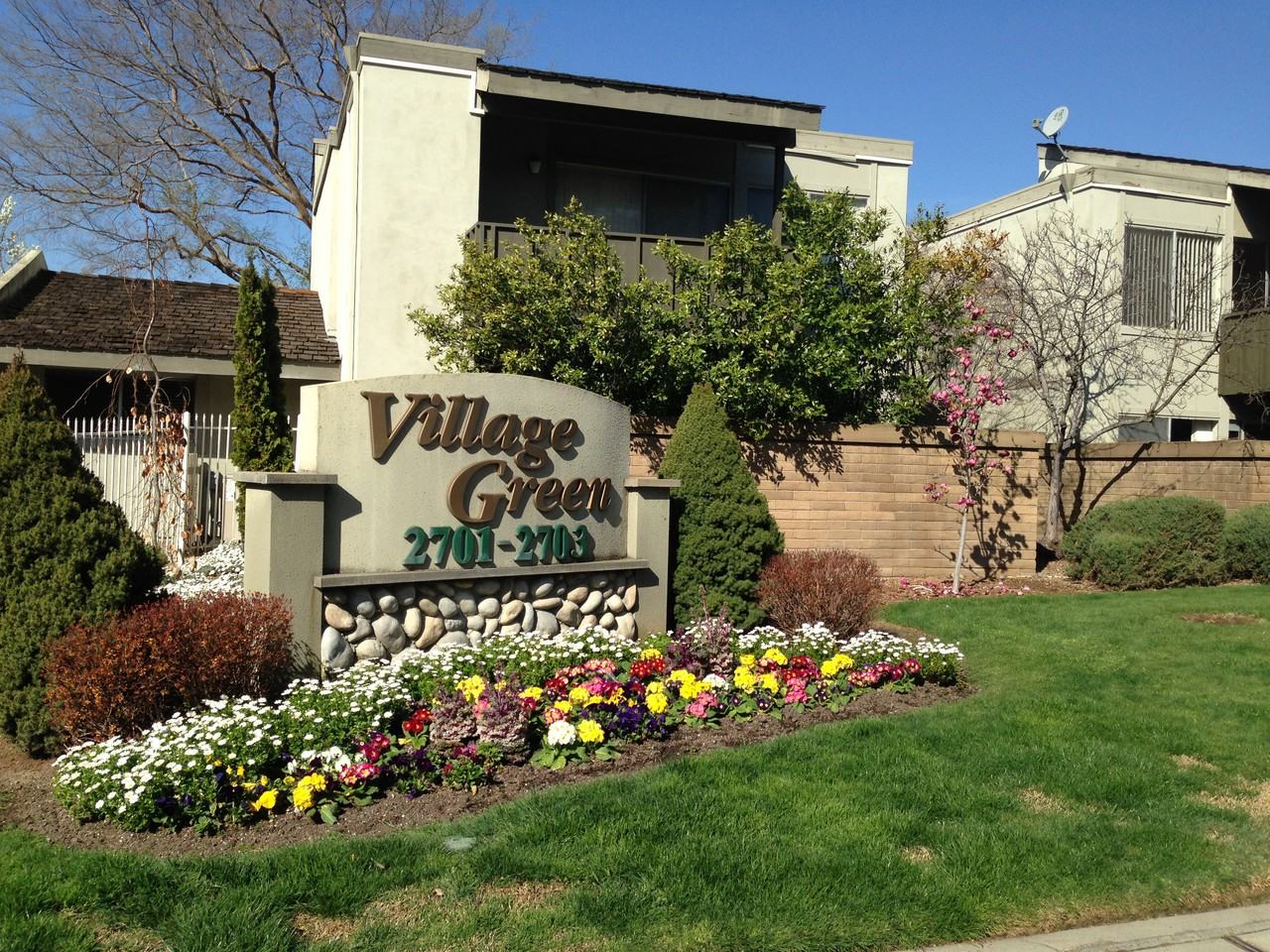 Village Green Apartments - Photo 2 of 42