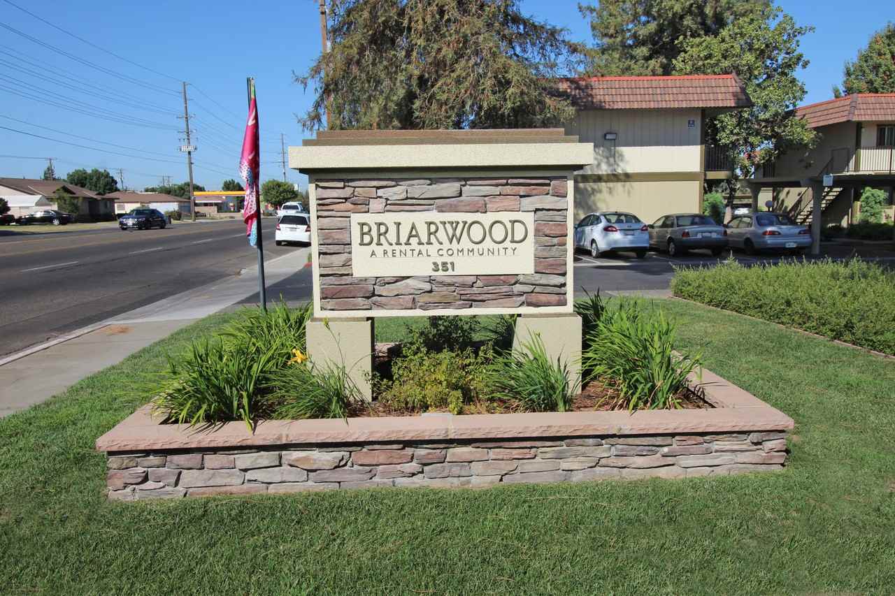 Briarwood Apartments - Photo 2 of 35