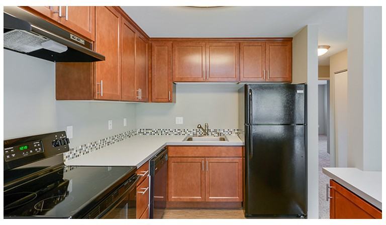 The Hanover Apartments - Photo 2 of 22