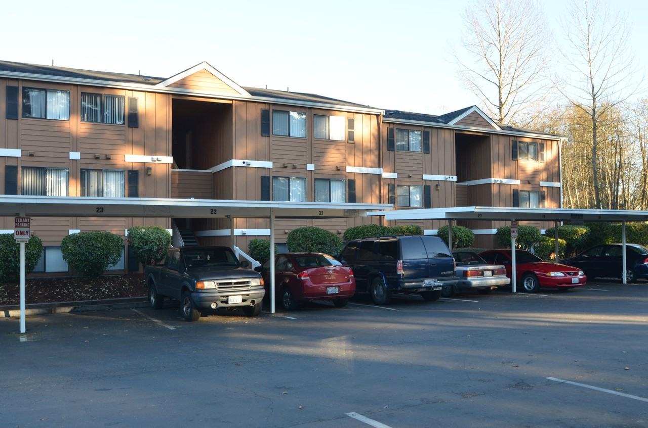 Coventry Court - Photo 3 of 39