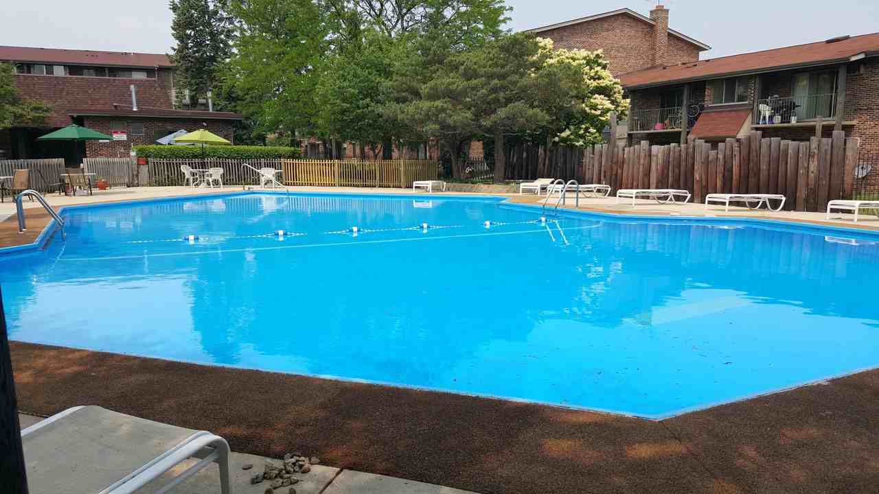 Covered Bridges Apartments - Photo 2 of 14