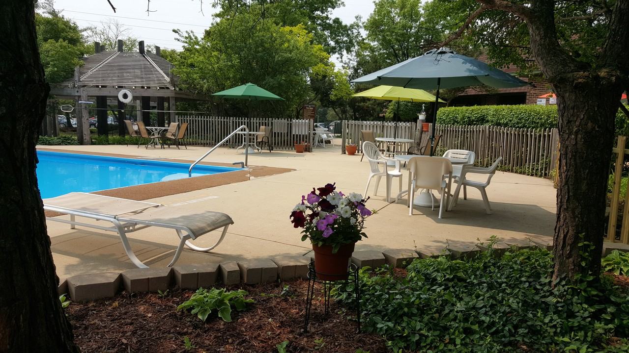 Covered Bridges Apartments - Photo 3 of 14