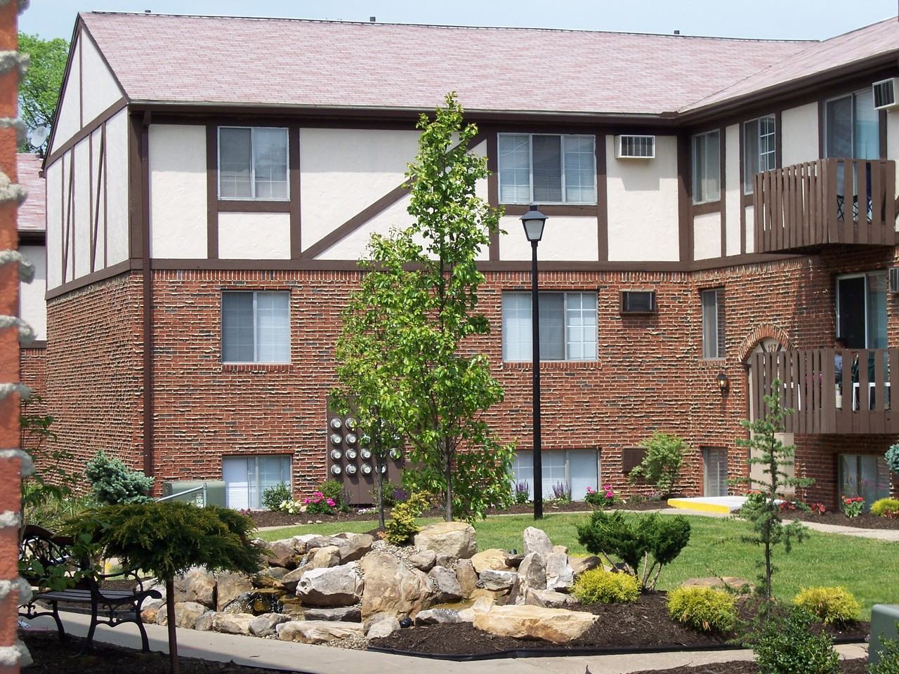 King's Landing - Photo 2 of 18