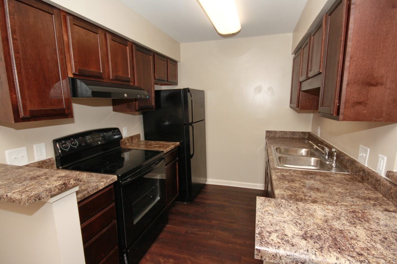 Ivywood Park at Vinings - Photo 3 of 26