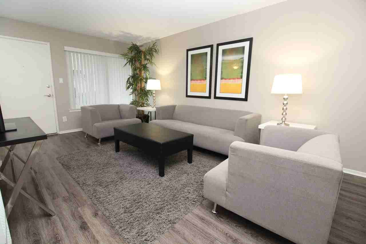 Sierra Fair Apartments - Photo 3 of 34