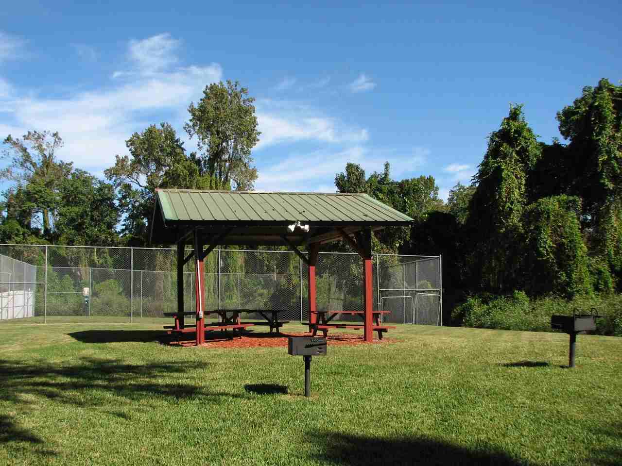 Birchwood Landings - Photo 2 of 12