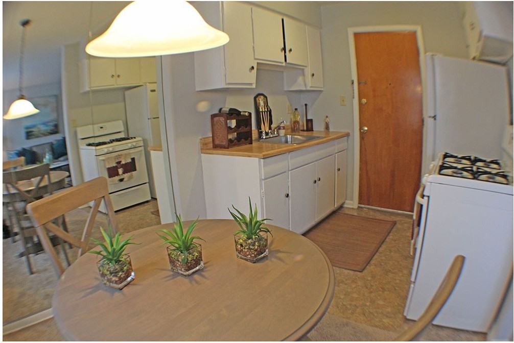 Forest Ridge Apartments - Photo 3 of 16