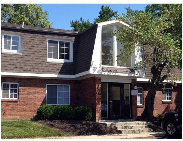 Seasons on Chelsea - Photo 3 of 35