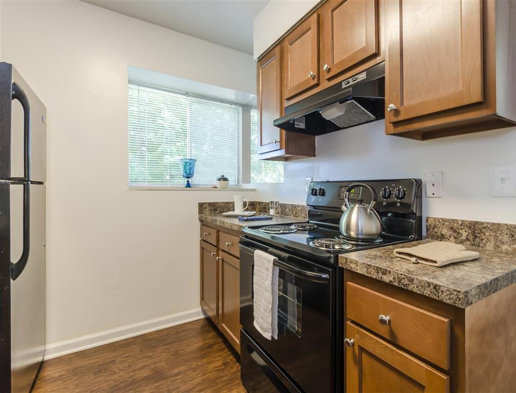 One Hundred Chevy Chase Apartment Homes - Photo 2 of 20