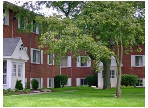 Stone Crossing Apartments - Photo 2 of 21