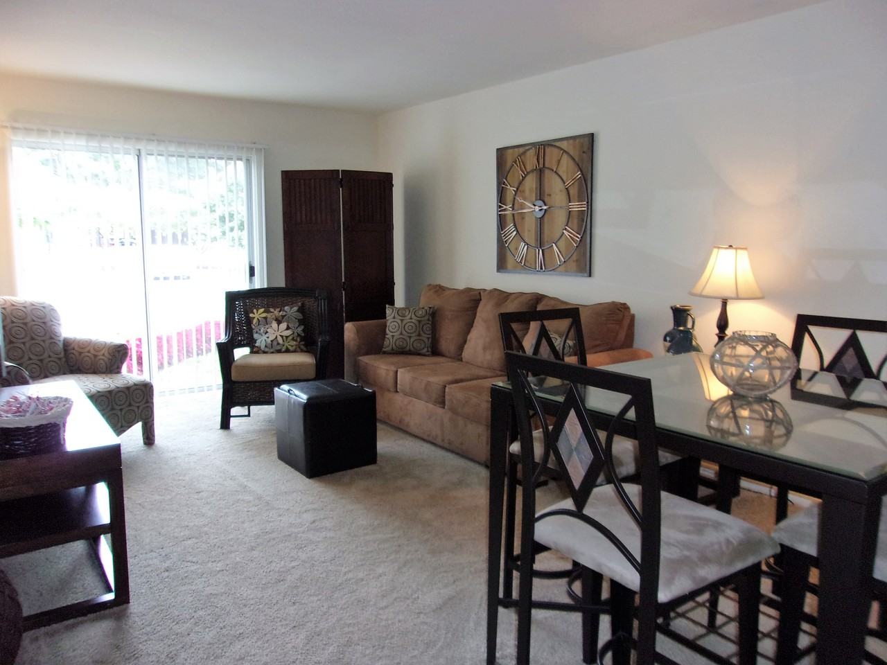 Oakmont North - Photo 2 of 29