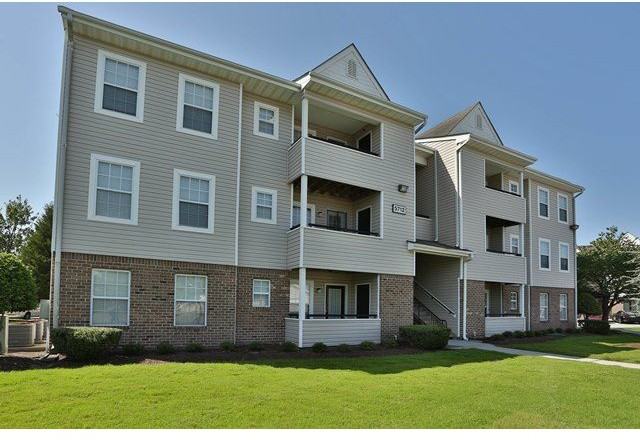 Tallwood Apartments - Photo 3 of 9