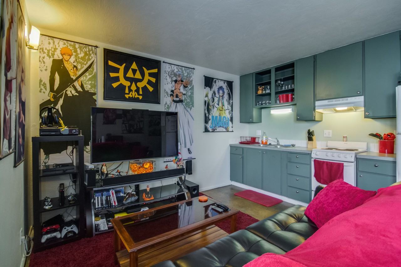 Iconic Village - Photo 3 of 7