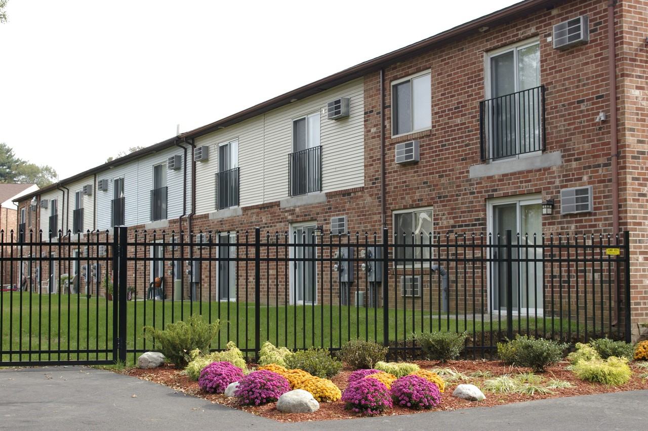 Hunters Creek - Photo 3 of 25