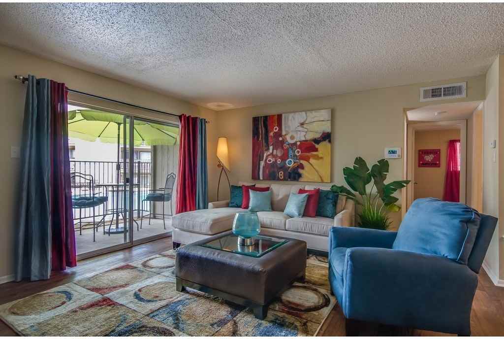 Somerset Apartments - Photo 2 of 29