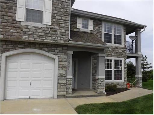 Crystal Court Apartments - Photo 3 of 39