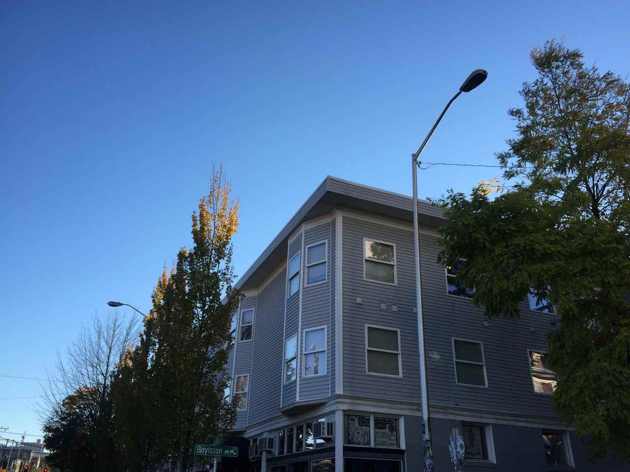 Ludlow Apartments 709 E Pike St, Seattle, WA 98122 Apartment for